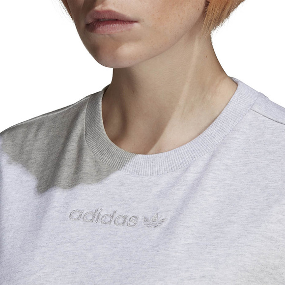 Koszulka damska adidas Oversize jasnoszara H33363