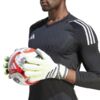 Rękawice bramkarskie adidas Predator League Gloves biało-szare IA0879