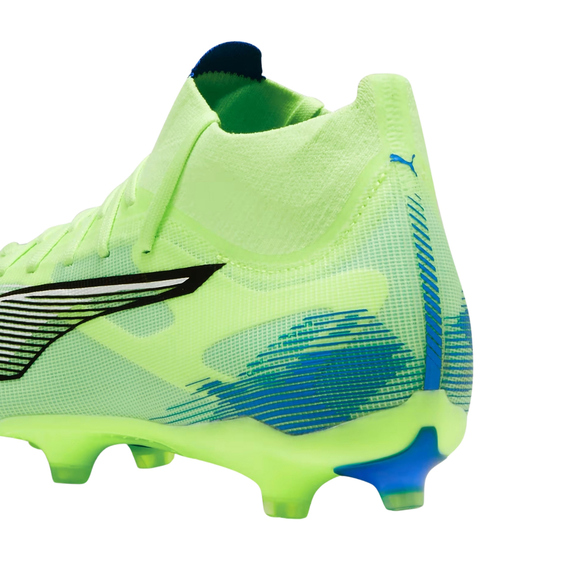 Buty piłkarskie Puma Ultra 5 Match+ FG/AG 107686 03