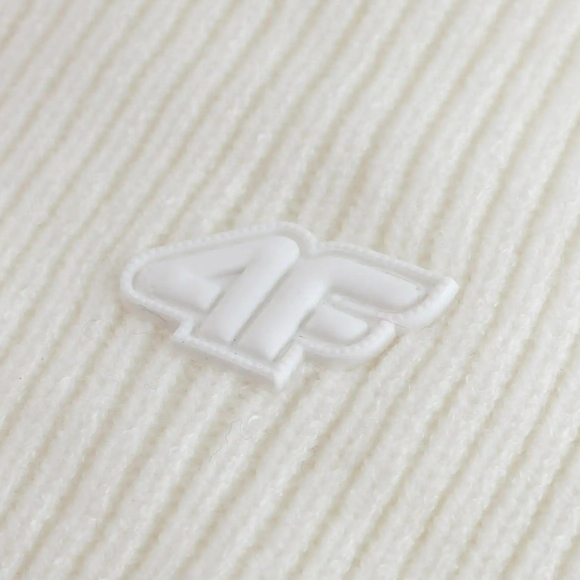 Czapka 4F U562 złamana biel 4FWAW25ACAPU562 11S