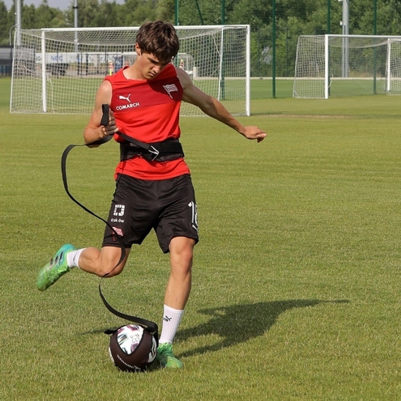 Piłka na uwięzi, skill ball II
