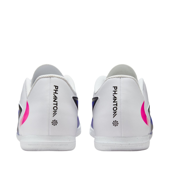 Buty piłkarskie Nike Phantom 6 Low Club IC HQ2323 446