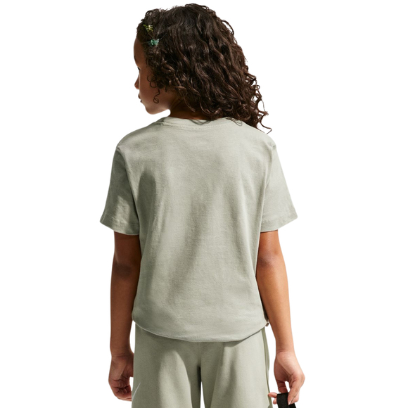 Koszulka dla dzieci Nike Sportswear zielona FZ5178 304