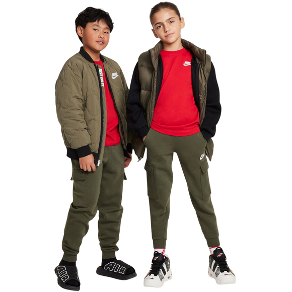 Koszulka dla dzieci Nike Sportswear czerwona FZ5177 657