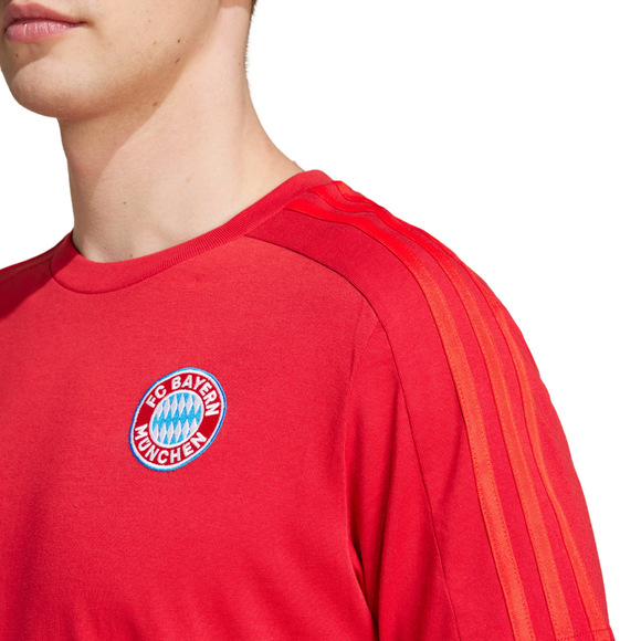 Koszulka męska adidas FC Bayern Munich Dna Tee czerwona IT4143