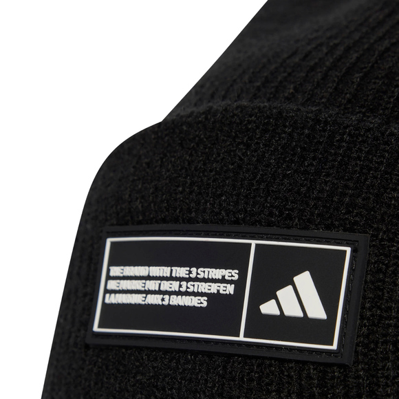 Czapka adidas Essentials Label czarna KG9578