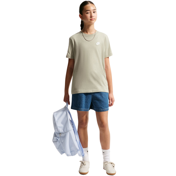 Koszulka dla dzieci Nike Sportswear zielona FZ5177 304