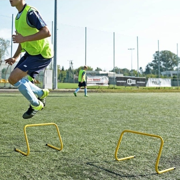 Płotek treningowy koordynacyjny 30 cm