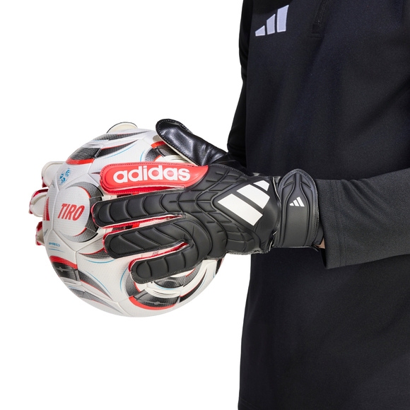 Rękawice bramkarskie adidas Copa Club czarno-czerwone KA7805