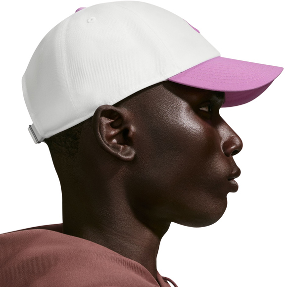 Czapka z daszkiem Nike Club biało-różowa FB5368 103