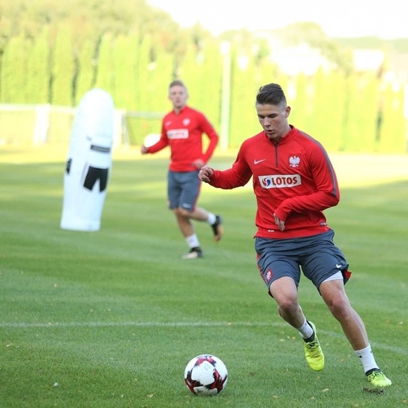 Mur dmuchany samowstający, Postać