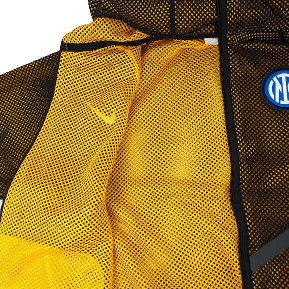 Kurtka męska Nike Inter Mediolan czarno-żółta IO4220 010