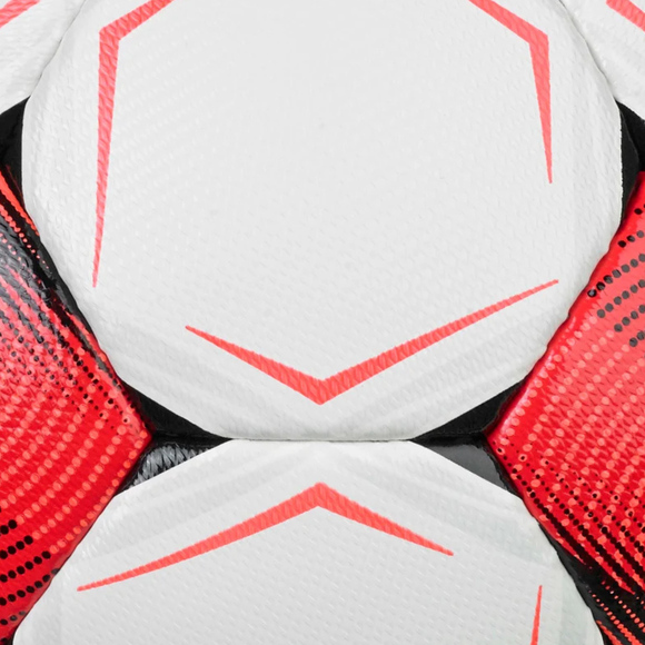 Piłka nożna Select FB Flash Turf v26 Fifa Basic 365.A1N biało-czarno-czerwona 110056