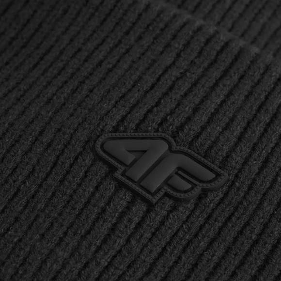 Czapka 4F U562 głęboka czerń 4FWAW25ACAPU562 20S