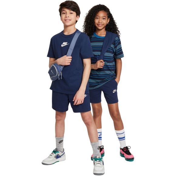 Spodenki dla dzieci Nike Sportswear Club granatowe FZ5512 410