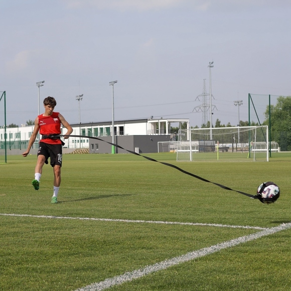 Piłka na uwięzi, skill ball II