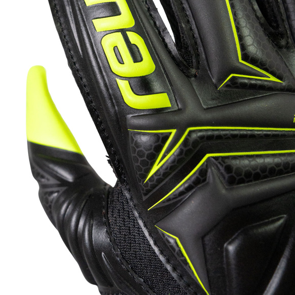 Rękawice bramkarskie Reusch Attrakt Starter Solid Finger Support Junior czarno-białe 5672511 7752