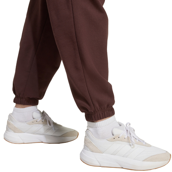 Spodnie damskie adidas Essentials Small Logo French Terry Cuffed brązowe JX3864