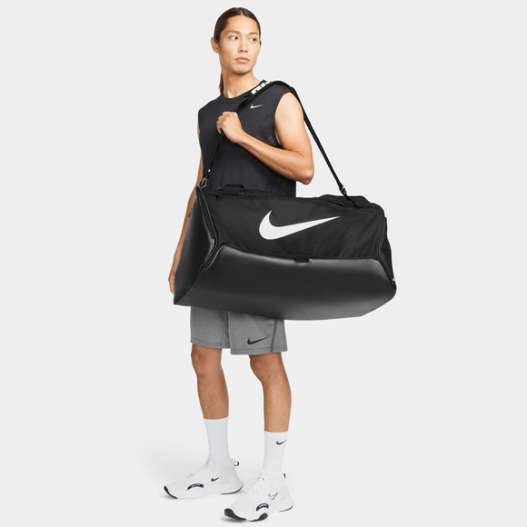 Torba Nike Brasilia Duffel 95L czarna DO9193 010