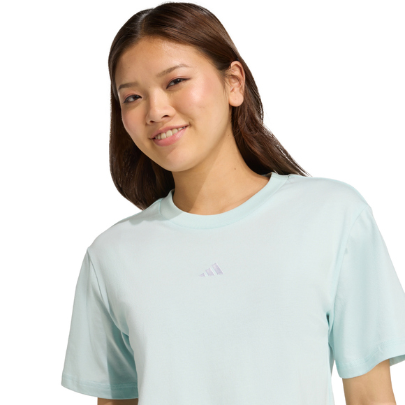 Koszulka damska adidas Essentials Small Logo Cotton jasnoniebieska JY4965
