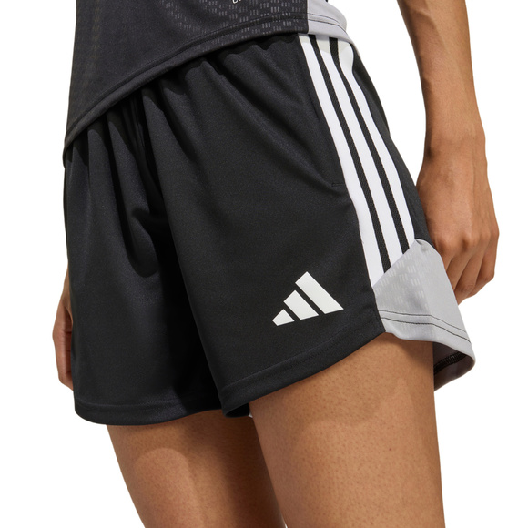 Spodenki damskie adidas Tiro 26 Competition Training czarne JX0048