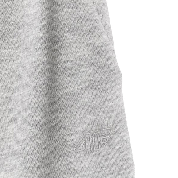 Spodnie dla chłopca 4F CAS M1188 jasny szary 4FJWMM00TTROM1188 25M