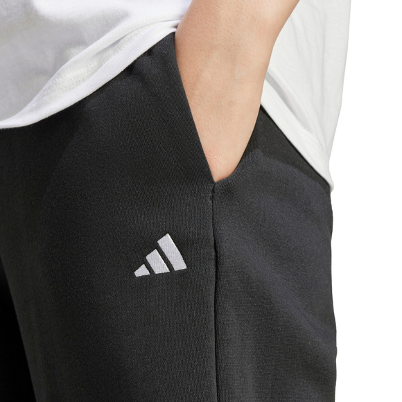 Spodnie damskie adidas Essentials Small Logo Feel Cozy Open-Hem czarne JC5921