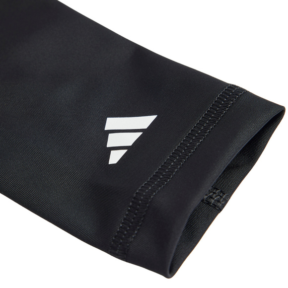 Rękawy piłkarskie adidas SG Sleeves czarne KV3218