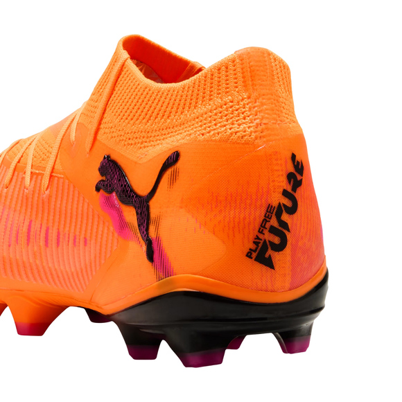 Buty piłkarskie Puma Future 8 Pro FG/AG 108588 03