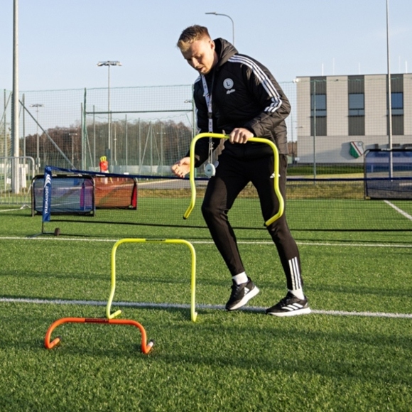 Płotek treningowy koordynacyjny 30 cm