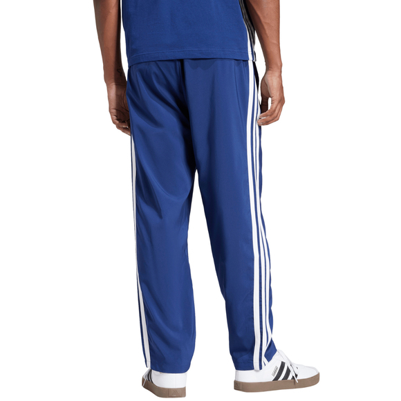 Spodnie męskie adidas Essentials 3-Stripes Stanford Open Hem niebieskie JE6400