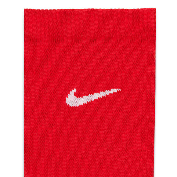 Skarpety piłkarskie Nike Strike Crew WC22 czerwone DH6620 657
