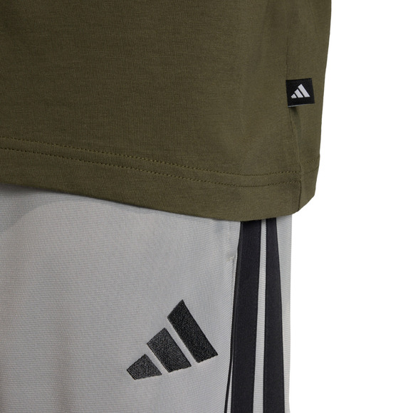 Koszulka męska adidas Color Icon Graphic oliwkowa KT4448