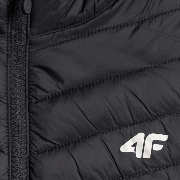 Kamizelka męska 4F M344 głęboka czerń 4FWSS26TVJAM344 20S