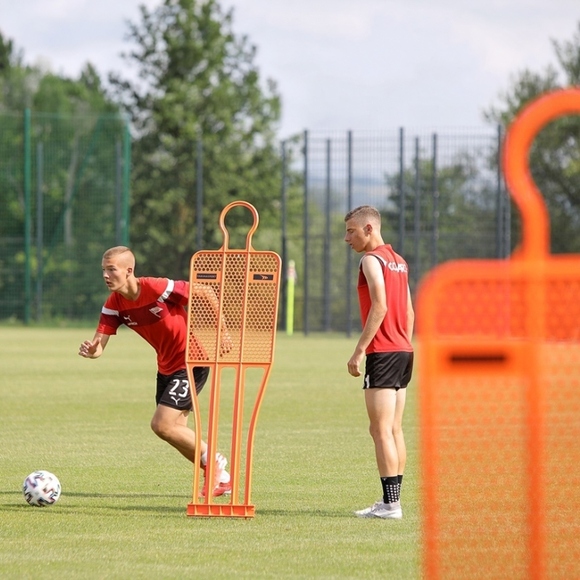 Mur piłkarski PRO 180 cm Żółty