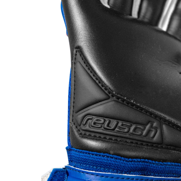 Rękawice bramkarskie Reusch Attrakt Infinity Evolution NC niebiesko-czarne 5670725 4127