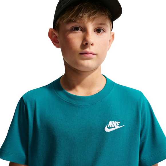 Koszulka dla dzieci Nike Sportswear zielona FZ5177 372
