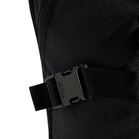 Plecak adidas Power VII czarno-złoty JD6525
