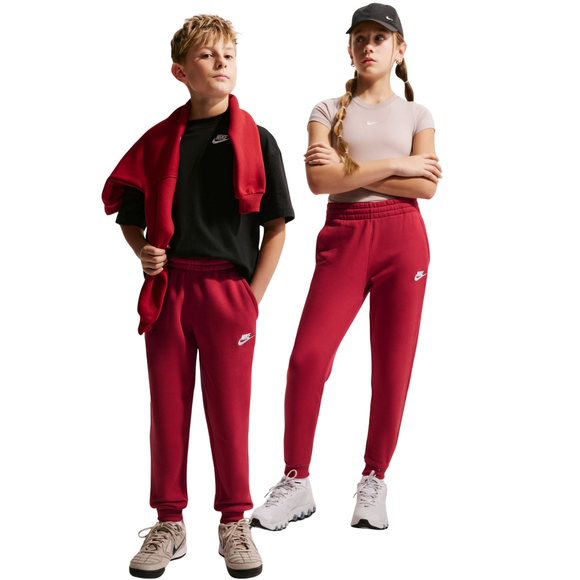 Spodnie dla dzieci Nike Sportswear Club Fleece czerwone FD3008 608