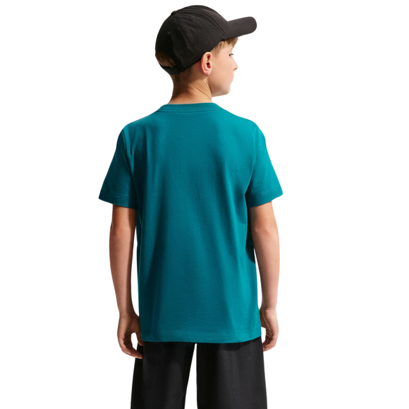 Koszulka dla dzieci Nike Sportswear zielona FZ5177 372