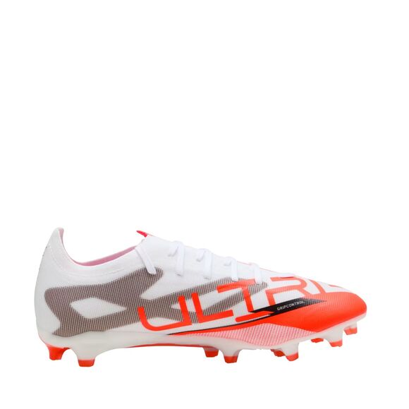Buty piłkarskie Puma Ultra 5 Match FG/AG 108166 01