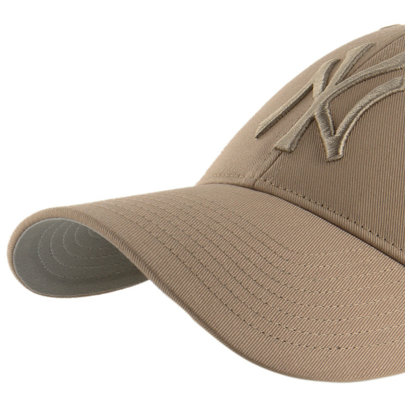 Czapka z daszkiem '47 New York Yankees MVP Raised Basic ciemny beż B-RAC17CTP-KHA
