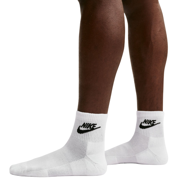 Skarpety Nike Everyday Elevated 3 pary białe IH8523 901
