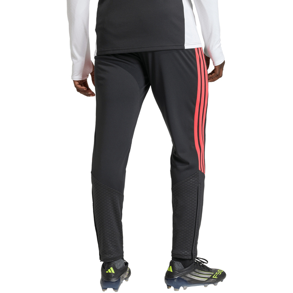 Spodnie męskie adidas Tiro 26 Competition czarno-czerwone KA5122