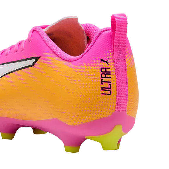 Buty piłkarskie dla dzieci Puma Ultra 6 Play FG/AG 108705 05