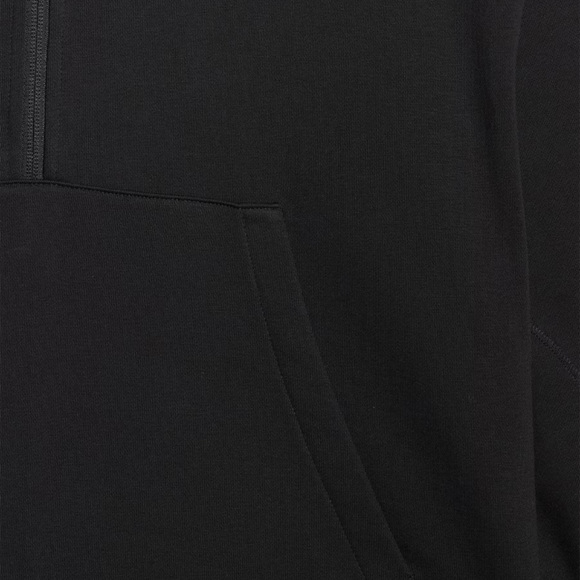 Bluza damska 4F F1889 głęboka czerń 4FWAW25TSWSF1889 20S