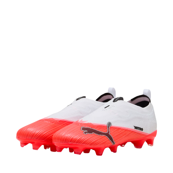 Buty piłkarskie dla dzieci Puma Ultra Nitro 7 Ultimate LL FG/AG 109302 01