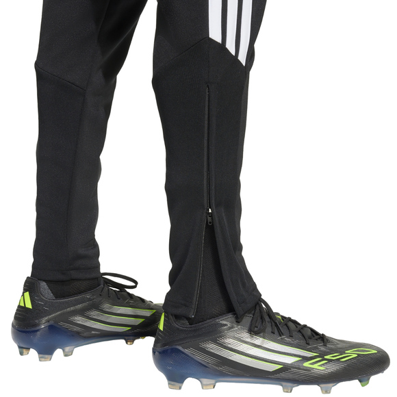 Spodnie męskie adidas Tiro 26 League Training Slim czarne JY7113