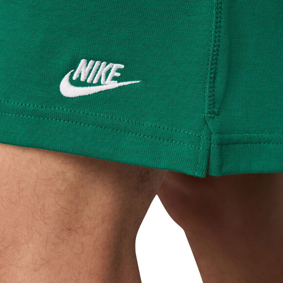 Spodenki męskie Nike Club zielone FQ4359 365