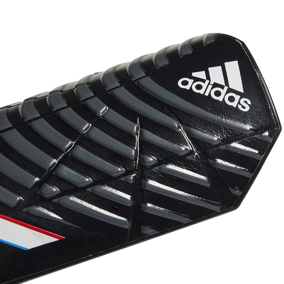 Ochraniacze piłkarskie adidas Predator League Shin Guards czarne H65529